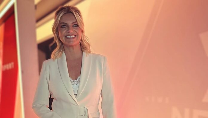 Rebecca Maddern Rebecca Maddern