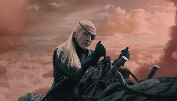 Ewan-Mitchell-Chin Ewan-Mitchell-Chin