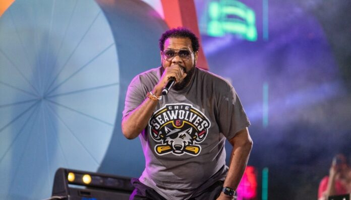 Rapper, Fatman Scoop was known for his tracks Lose Control and It's Like That Rapper, Fatman Scoop was known for his tracks Lose Control and It's Like That