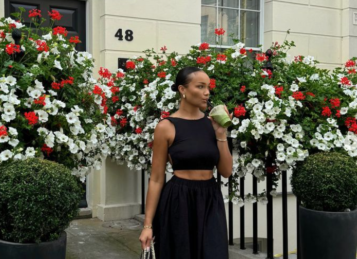 AllyiahsFace is a beauty influencer, popular on Instagram and YouTube AllyiahsFace is a beauty influencer, popular on Instagram and YouTube