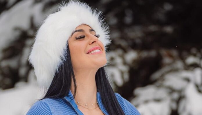 Christian Araujo backfires his sister in a podcast after she criticizes him for not doing well at school Christian Araujo backfires his sister in a podcast after she criticizes him for not doing well at school