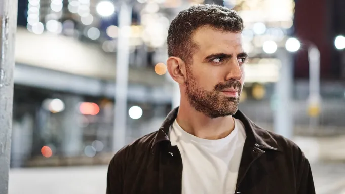 Sam Morril is likely to not have a girlfriend though he has a former girlfriend, Taylor. Sam Morril is likely to not have a girlfriend though he has a former girlfriend, Taylor.