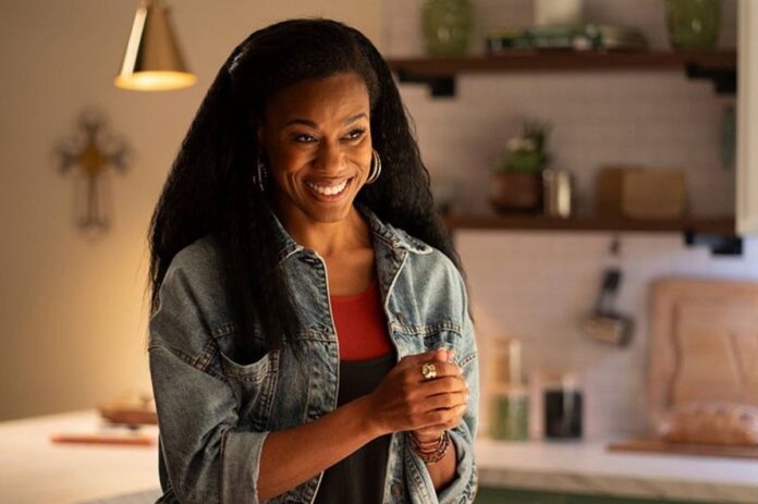 Prisicilla Shirer does not have a twin sister. She plays the role of both the sisters in The Forge. Prisicilla Shirer does not have a twin sister. She plays the role of both the sisters in The Forge.