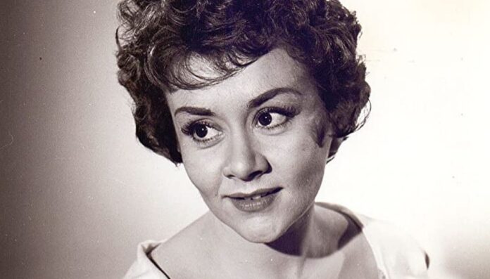 Joan Plowright Has Passed Away Joan Plowright Has Passed Away