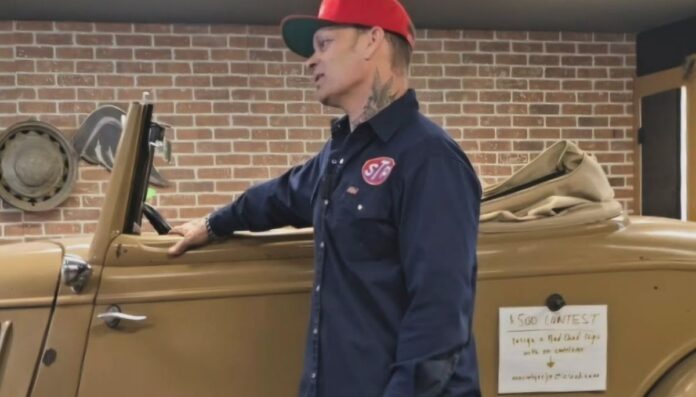 Looking At Bad Chad Net Worth Looking At Bad Chad Net Worth