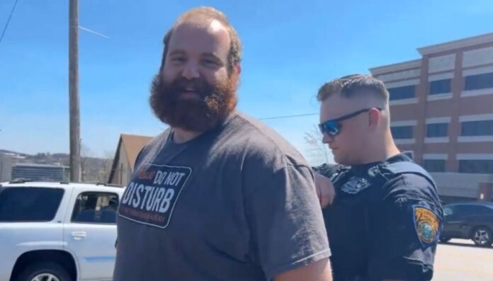 Alex Rosen arrested Alex Rosen was recently arrested and charged with 1st degree harassment