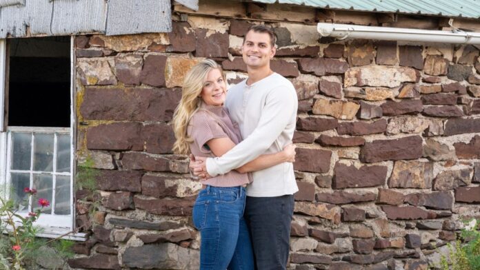 Dr. Daniel Wolfe wife Dr. Daniel Wolfe and his wife Dana have four kids